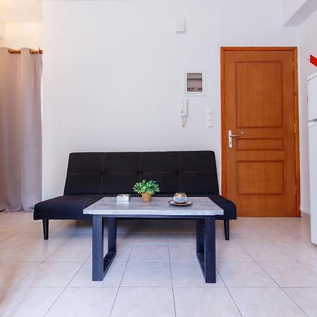Modern Apartment Kalamata Exterior foto